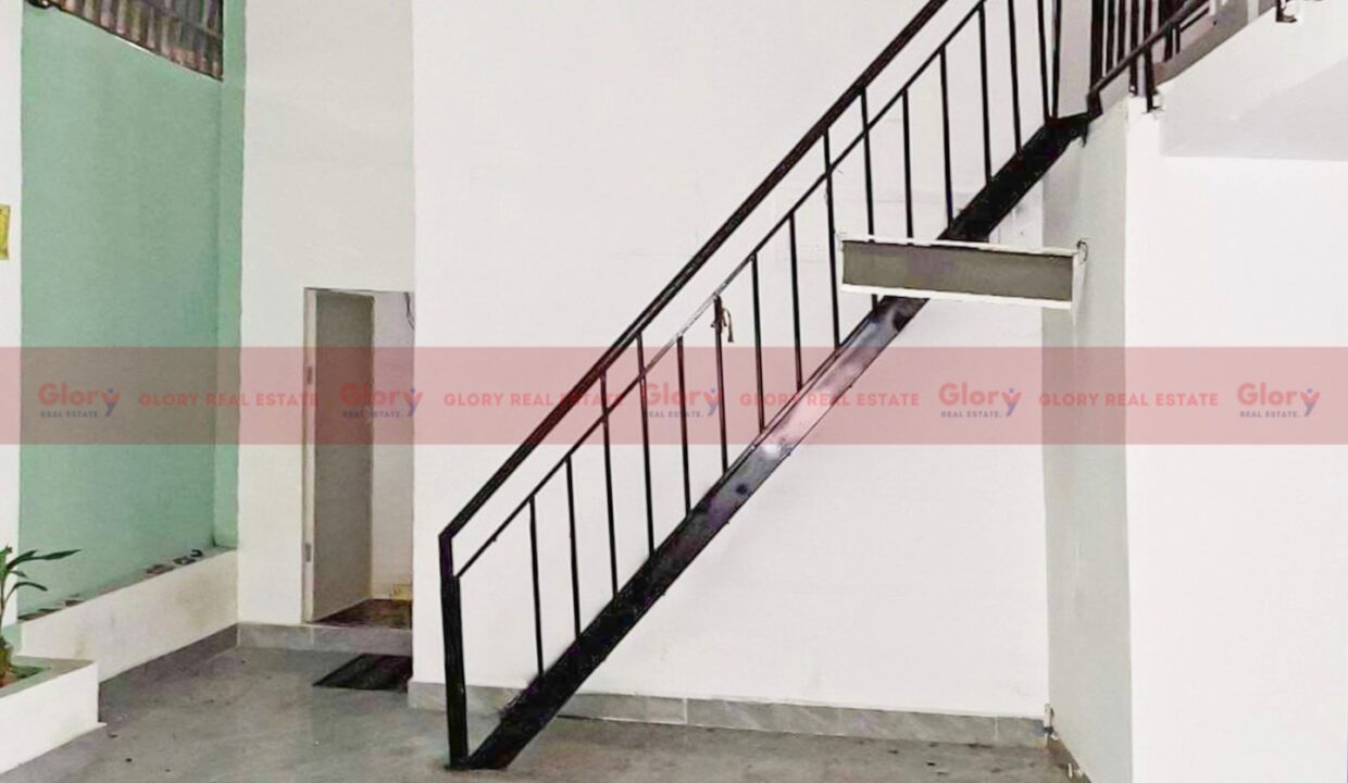 300 Sqm Warehouse For Lease On A Prime Business Road Near Street 598 Img4